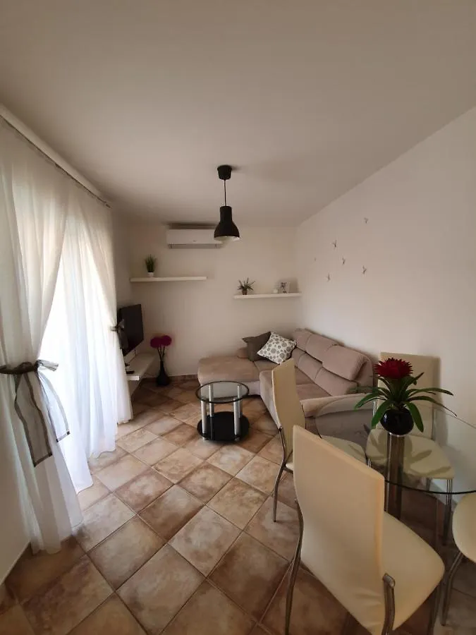Apartments Borghetto Vinkuran