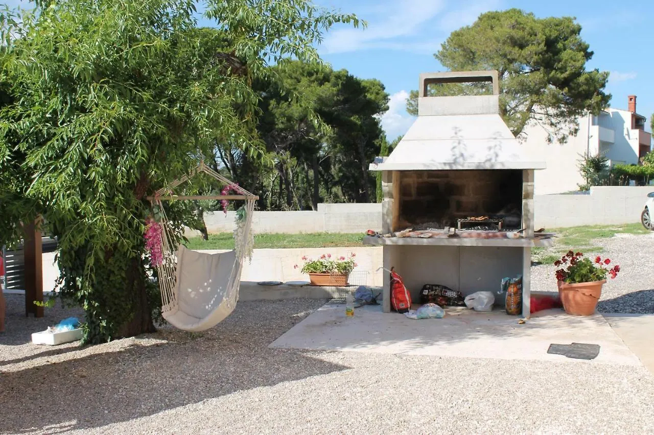 Apartments Borghetto Vinkuran 0*,  Kroatien